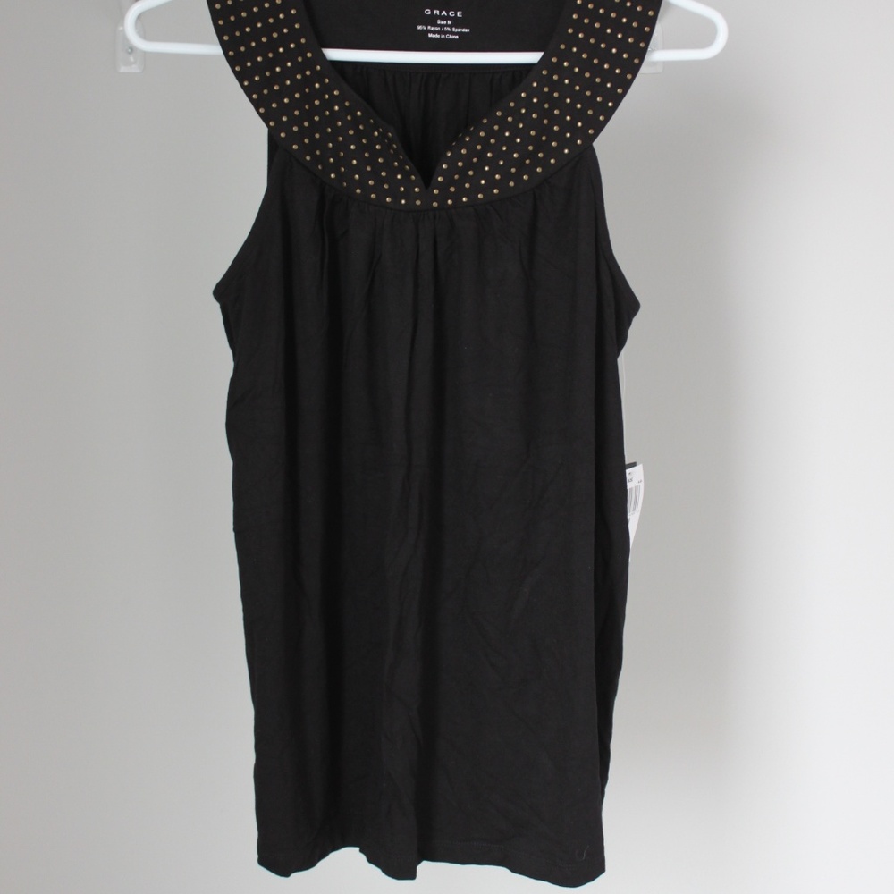 NEW sleeveless black top